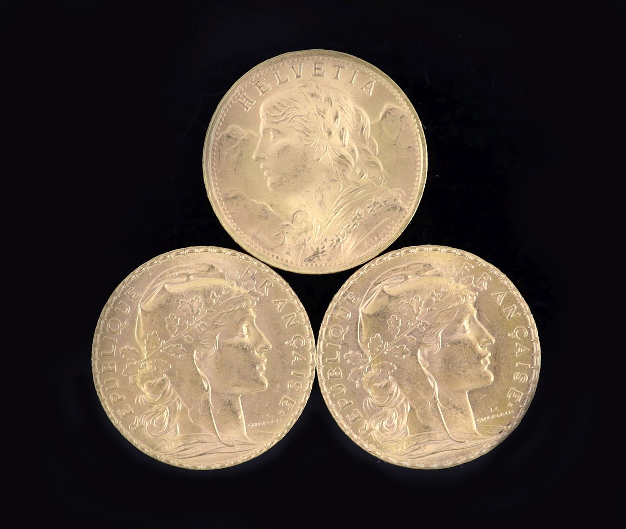 Two France gold 20 Francs, Marianne Rooster 1911 and 1913 AEF and a Swiss gold 20 Francs, 1935, AEF (3)